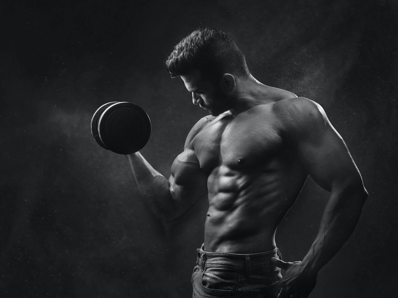 7 Best Serratus Anterior Exercises for a Strong and Sculpted Core